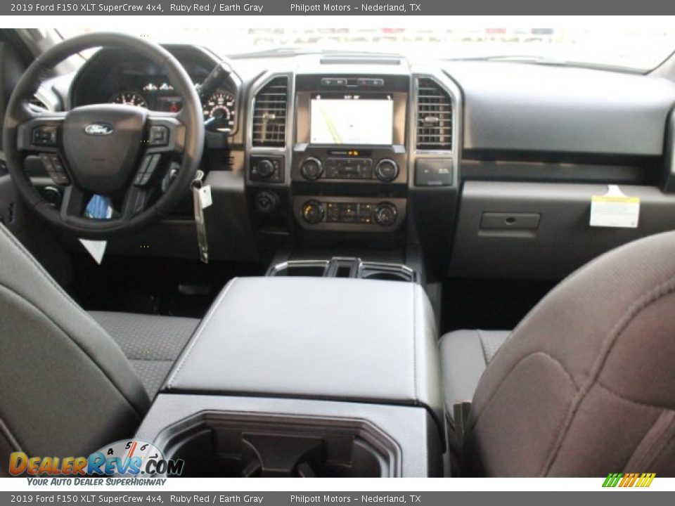 2019 Ford F150 XLT SuperCrew 4x4 Ruby Red / Earth Gray Photo #18