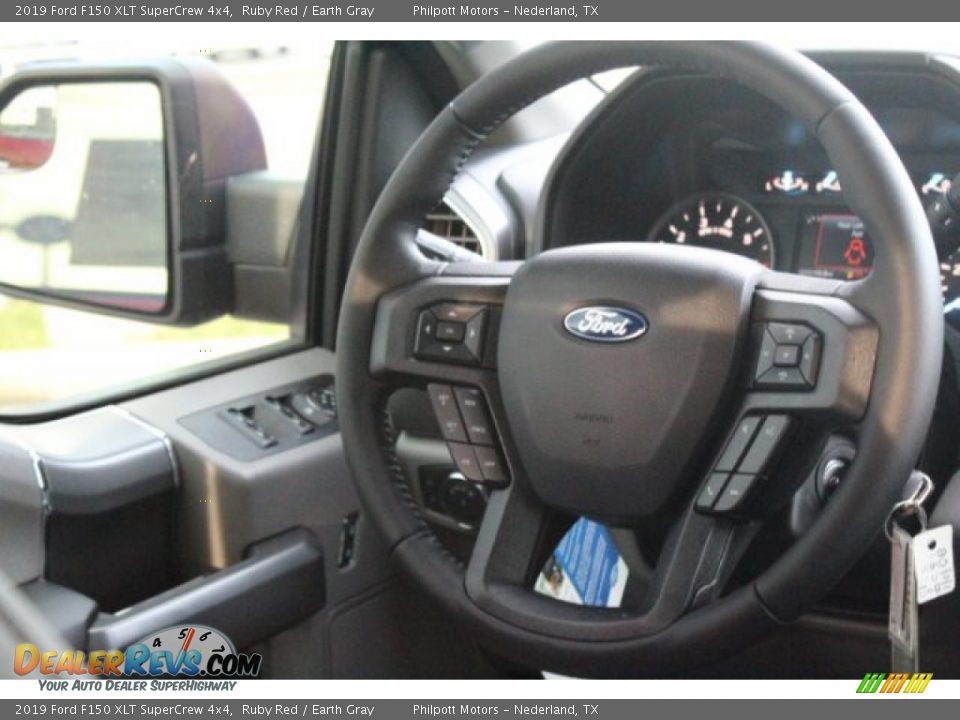 2019 Ford F150 XLT SuperCrew 4x4 Ruby Red / Earth Gray Photo #19