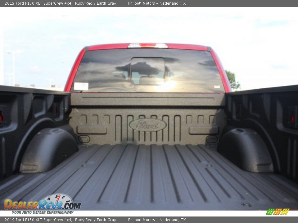 2019 Ford F150 XLT SuperCrew 4x4 Ruby Red / Earth Gray Photo #20