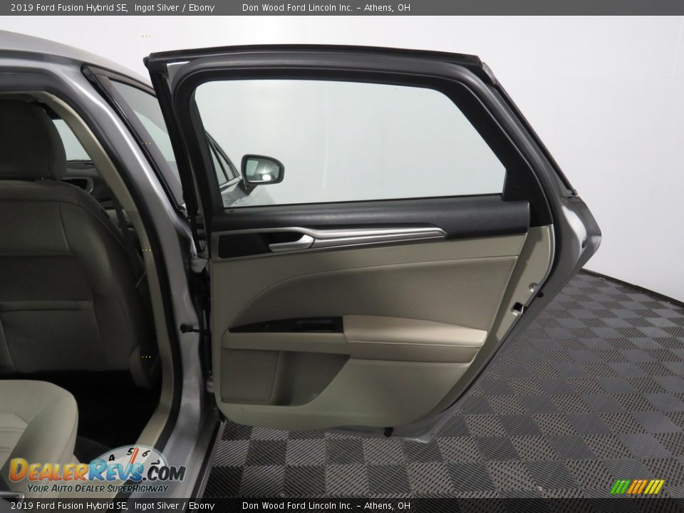 2019 Ford Fusion Hybrid SE Ingot Silver / Ebony Photo #21