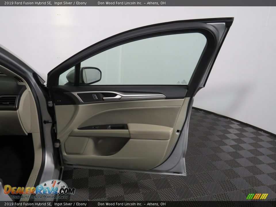 2019 Ford Fusion Hybrid SE Ingot Silver / Ebony Photo #23