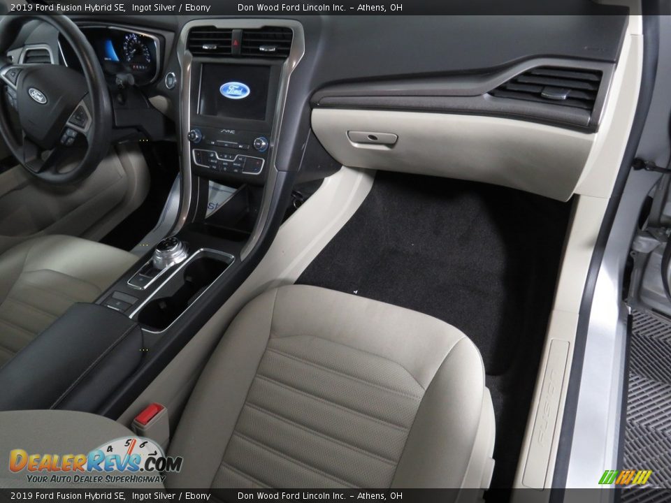 2019 Ford Fusion Hybrid SE Ingot Silver / Ebony Photo #25