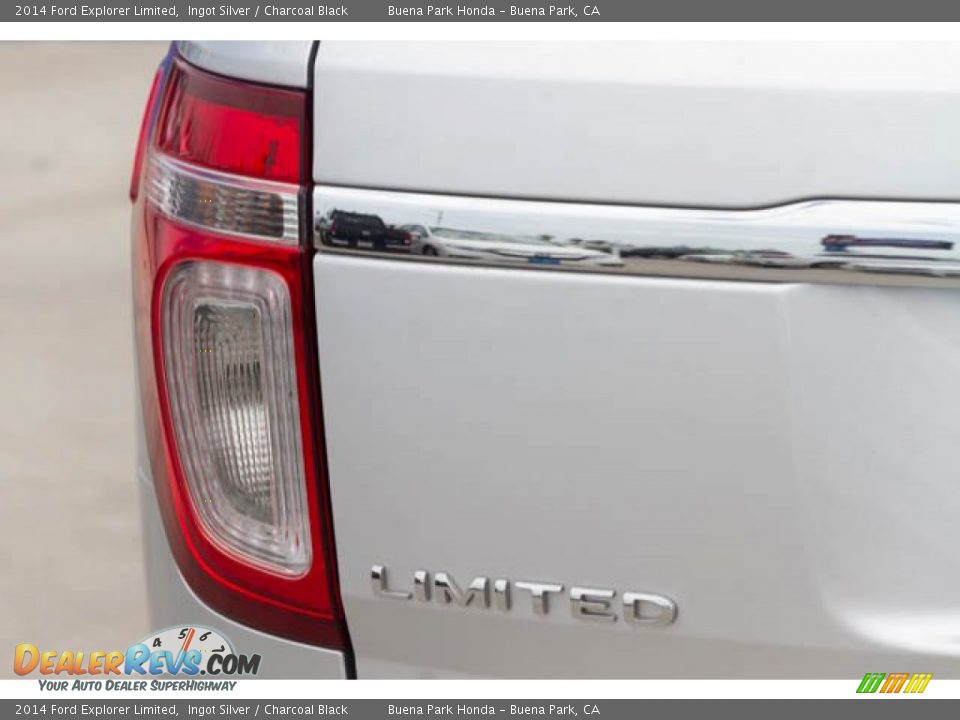2014 Ford Explorer Limited Ingot Silver / Charcoal Black Photo #10