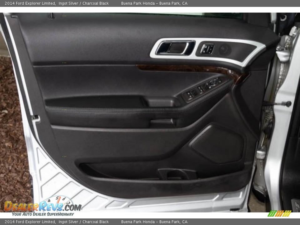2014 Ford Explorer Limited Ingot Silver / Charcoal Black Photo #31