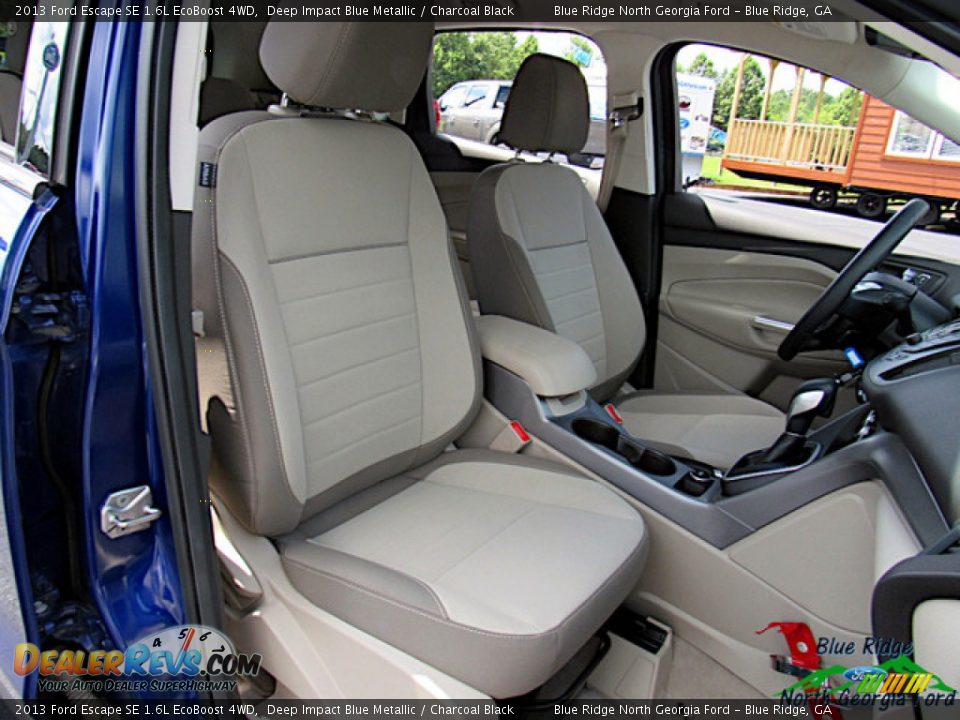 2013 Ford Escape SE 1.6L EcoBoost 4WD Deep Impact Blue Metallic / Charcoal Black Photo #11