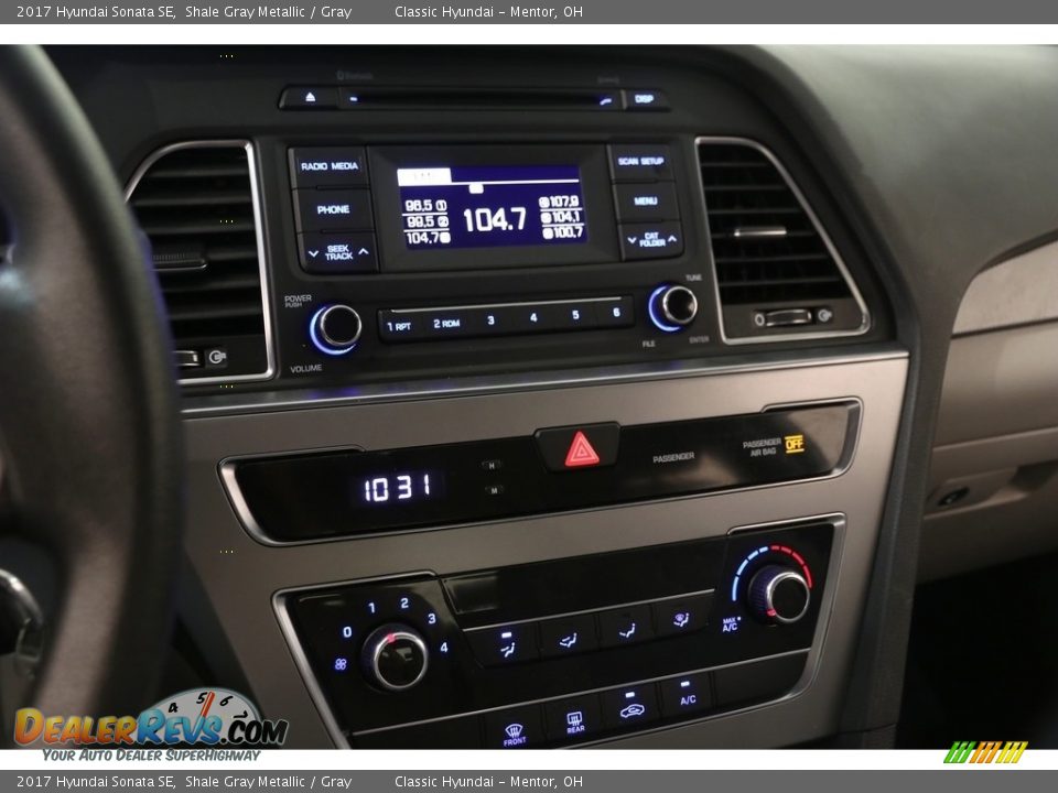 2017 Hyundai Sonata SE Shale Gray Metallic / Gray Photo #9