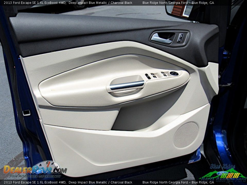 2013 Ford Escape SE 1.6L EcoBoost 4WD Deep Impact Blue Metallic / Charcoal Black Photo #25