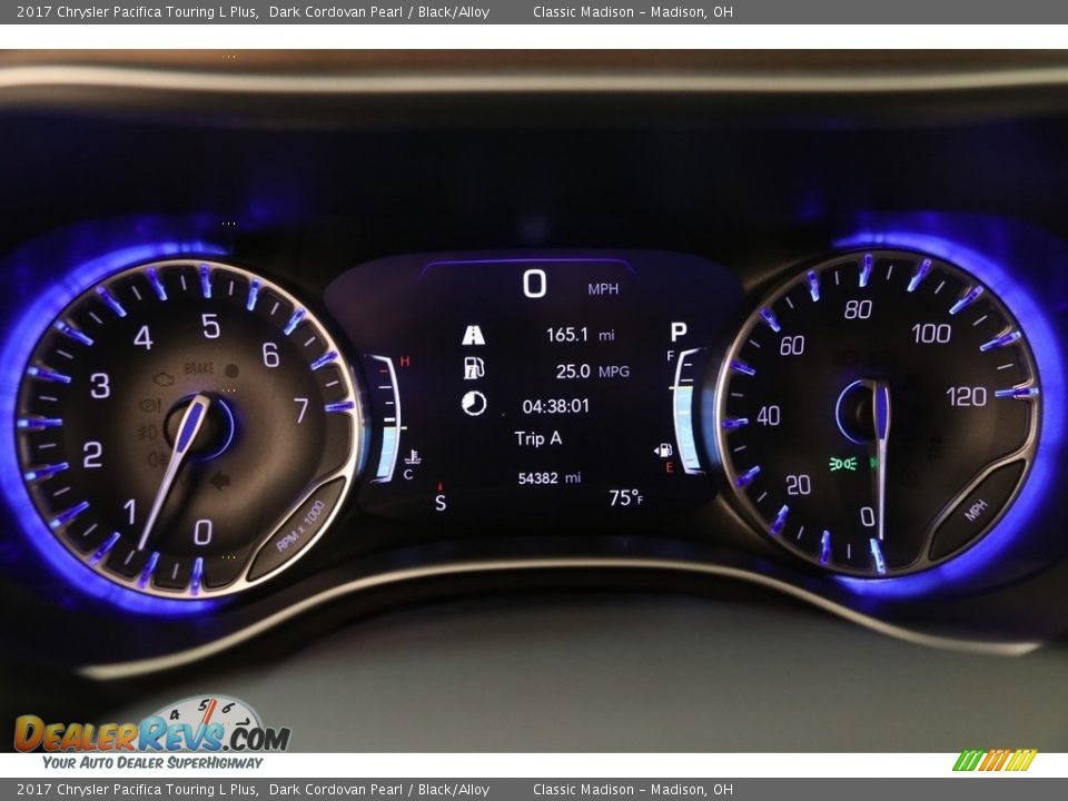 2017 Chrysler Pacifica Touring L Plus Dark Cordovan Pearl / Black/Alloy Photo #8