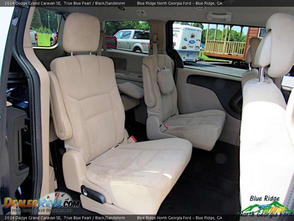 2014 Dodge Grand Caravan SE True Blue Pearl / Black/Sandstorm Photo #12