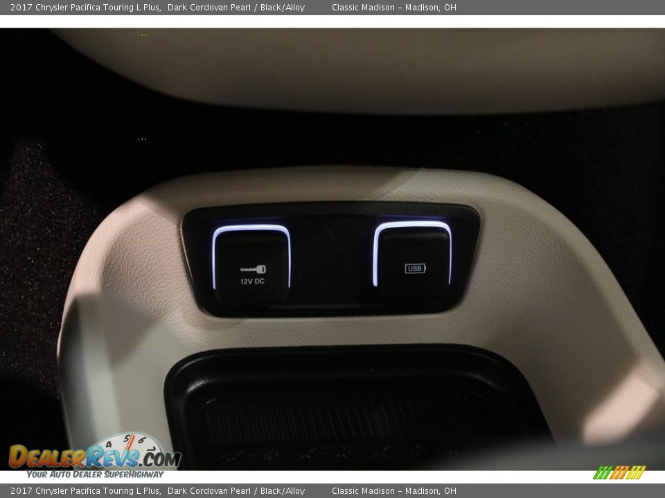 2017 Chrysler Pacifica Touring L Plus Dark Cordovan Pearl / Black/Alloy Photo #18