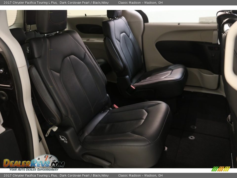 2017 Chrysler Pacifica Touring L Plus Dark Cordovan Pearl / Black/Alloy Photo #21