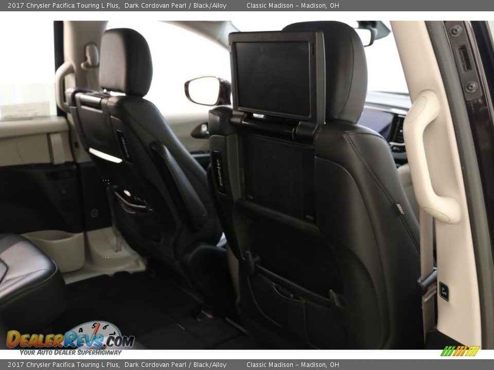 2017 Chrysler Pacifica Touring L Plus Dark Cordovan Pearl / Black/Alloy Photo #22