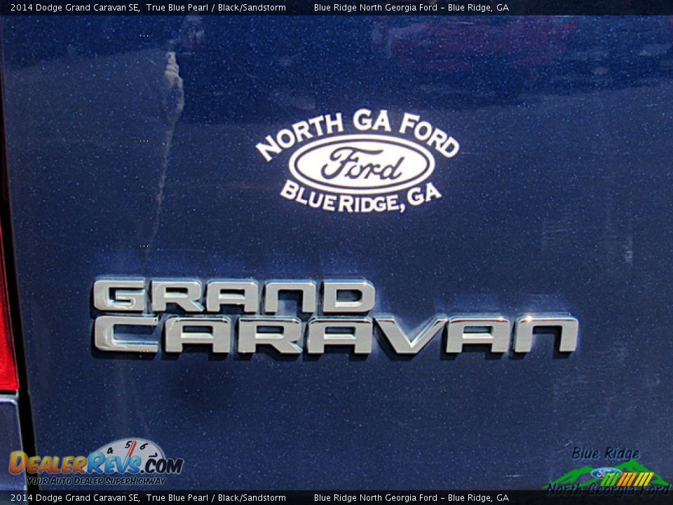 2014 Dodge Grand Caravan SE True Blue Pearl / Black/Sandstorm Photo #33