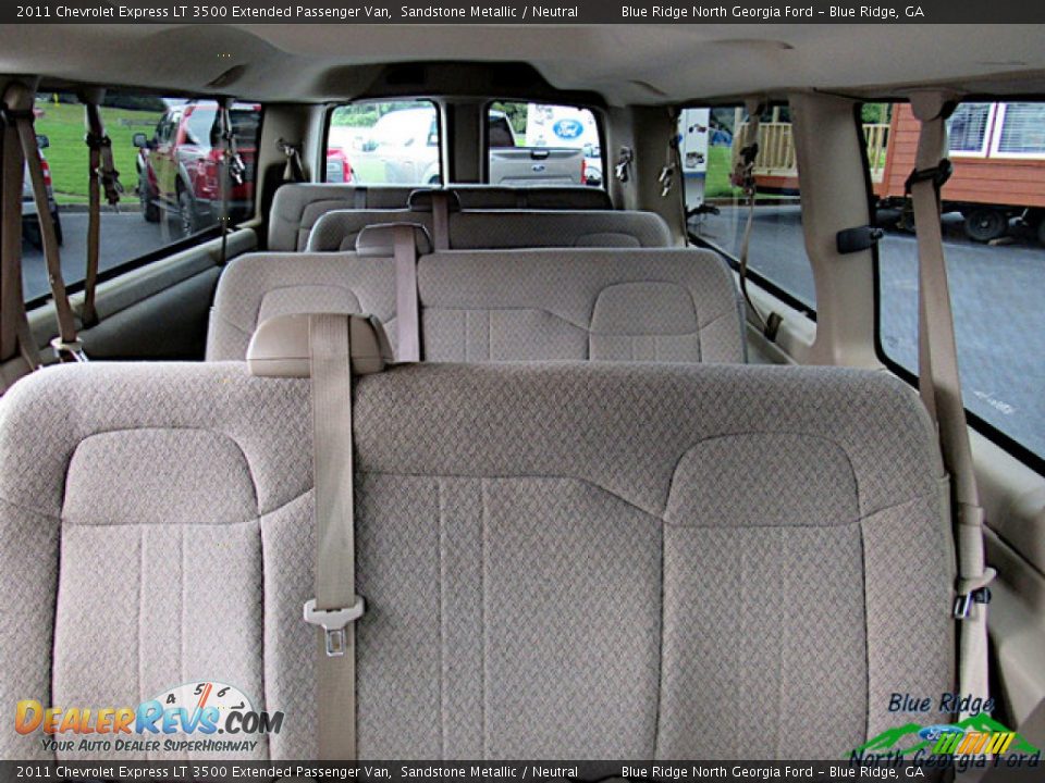 2011 Chevrolet Express LT 3500 Extended Passenger Van Sandstone Metallic / Neutral Photo #13