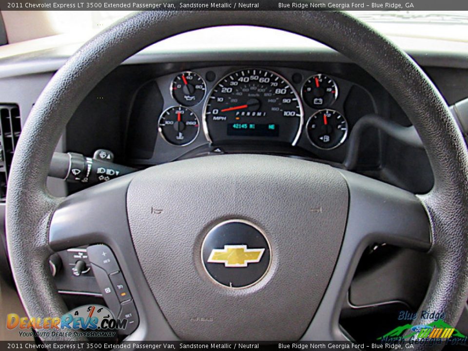 2011 Chevrolet Express LT 3500 Extended Passenger Van Sandstone Metallic / Neutral Photo #21