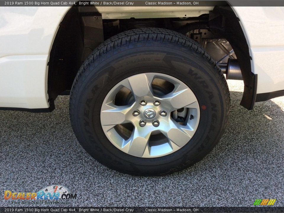 2019 Ram 1500 Big Horn Quad Cab 4x4 Bright White / Black/Diesel Gray Photo #16