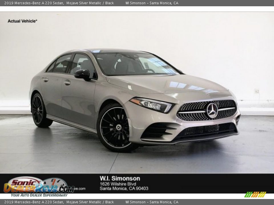 2019 Mercedes-Benz A 220 Sedan Mojave Silver Metallic / Black Photo #1