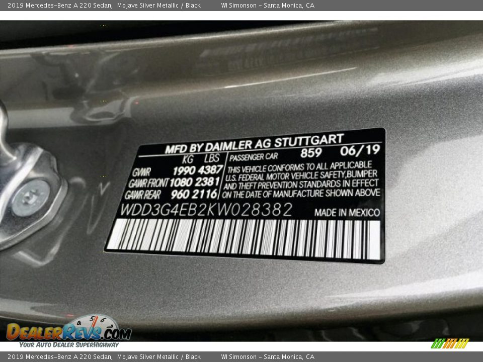 2019 Mercedes-Benz A 220 Sedan Mojave Silver Metallic / Black Photo #11