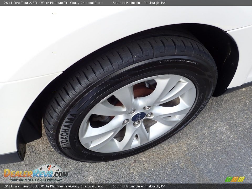 2011 Ford Taurus SEL White Platinum Tri-Coat / Charcoal Black Photo #5