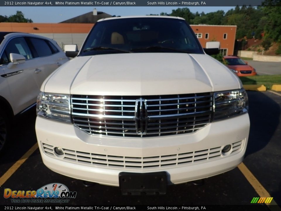 2012 Lincoln Navigator 4x4 White Platinum Metallic Tri-Coat / Canyon/Black Photo #4