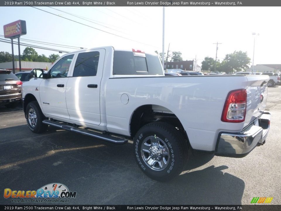 2019 Ram 2500 Tradesman Crew Cab 4x4 Bright White / Black Photo #3