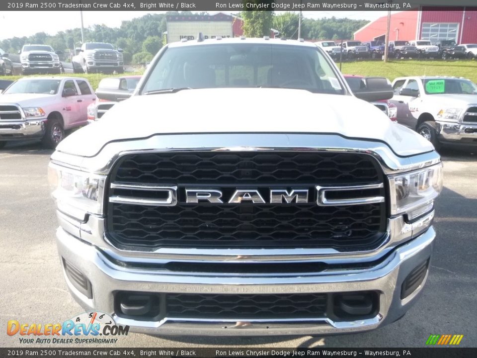 2019 Ram 2500 Tradesman Crew Cab 4x4 Bright White / Black Photo #8