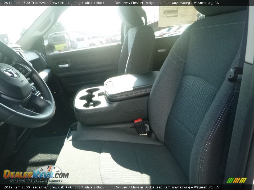 2019 Ram 2500 Tradesman Crew Cab 4x4 Bright White / Black Photo #13