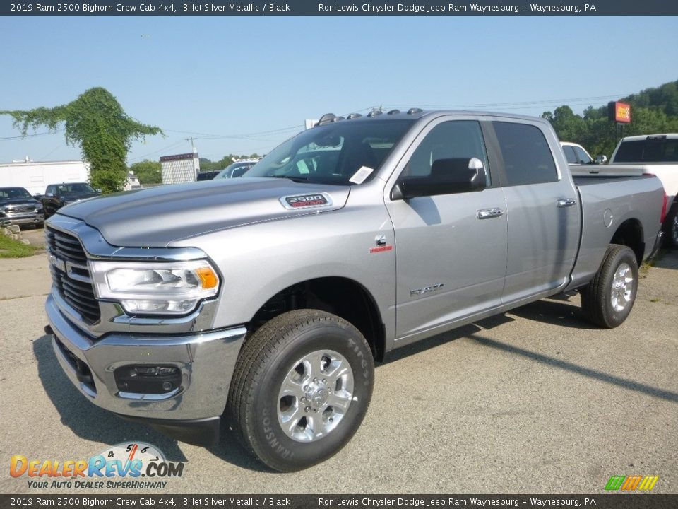 Front 3/4 View of 2019 Ram 2500 Bighorn Crew Cab 4x4 Photo #1