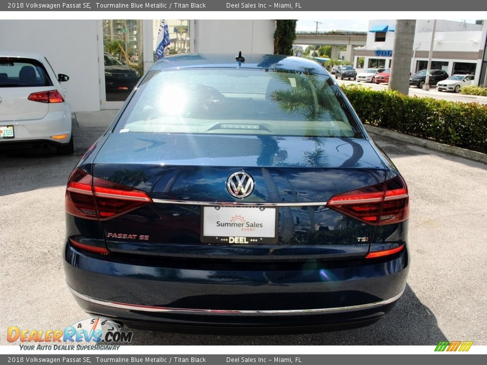 2018 Volkswagen Passat SE Tourmaline Blue Metallic / Titan Black Photo #8