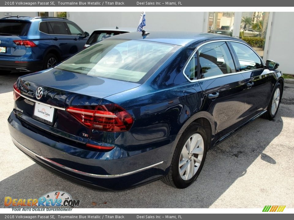 2018 Volkswagen Passat SE Tourmaline Blue Metallic / Titan Black Photo #9