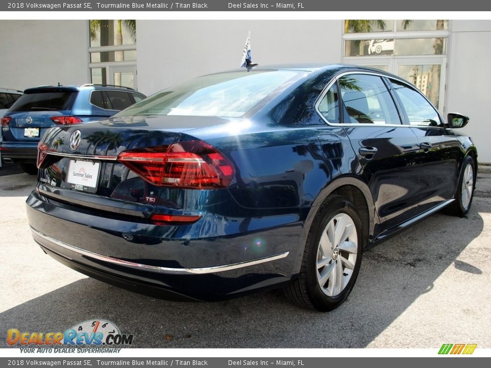 2018 Volkswagen Passat SE Tourmaline Blue Metallic / Titan Black Photo #10
