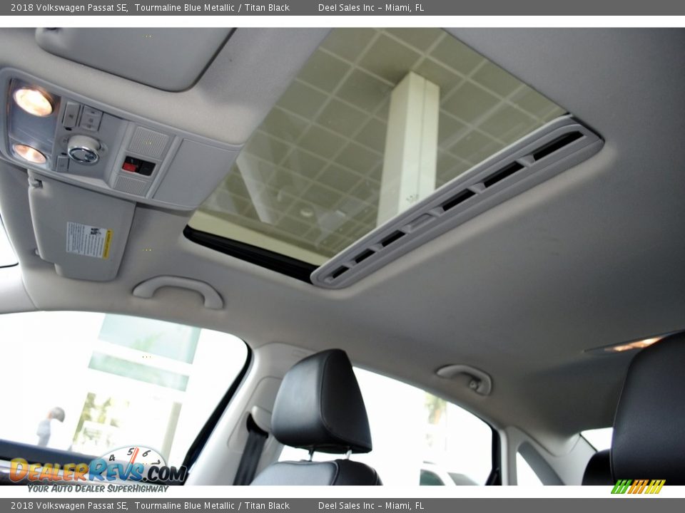 2018 Volkswagen Passat SE Tourmaline Blue Metallic / Titan Black Photo #14