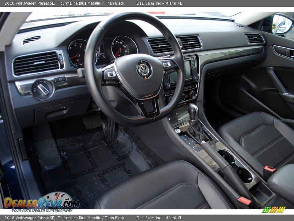 2018 Volkswagen Passat SE Tourmaline Blue Metallic / Titan Black Photo #16