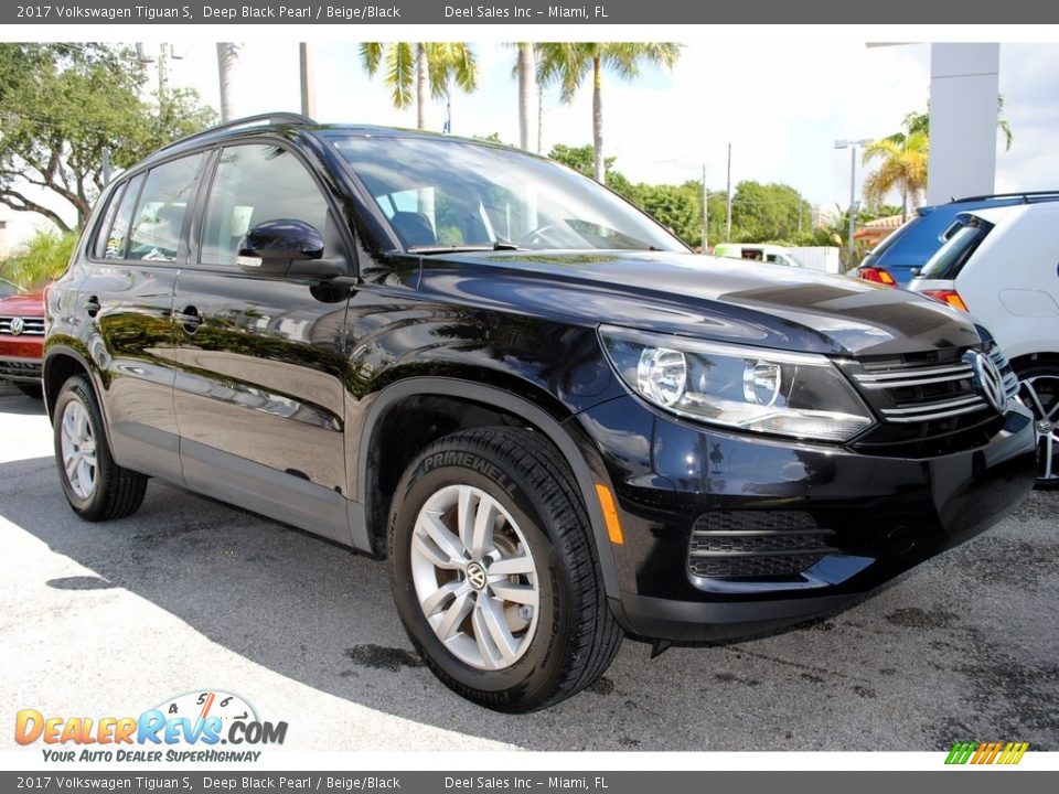 2017 Volkswagen Tiguan S Deep Black Pearl / Beige/Black Photo #2