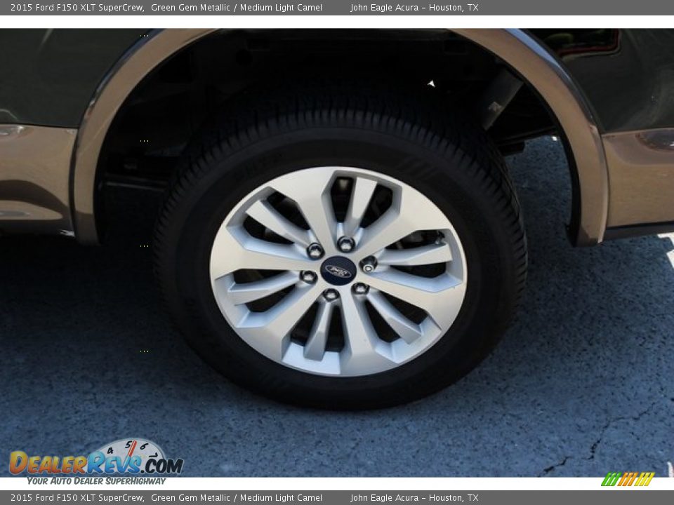 2015 Ford F150 XLT SuperCrew Green Gem Metallic / Medium Light Camel Photo #13