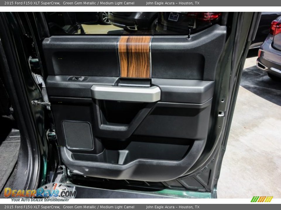 2015 Ford F150 XLT SuperCrew Green Gem Metallic / Medium Light Camel Photo #24