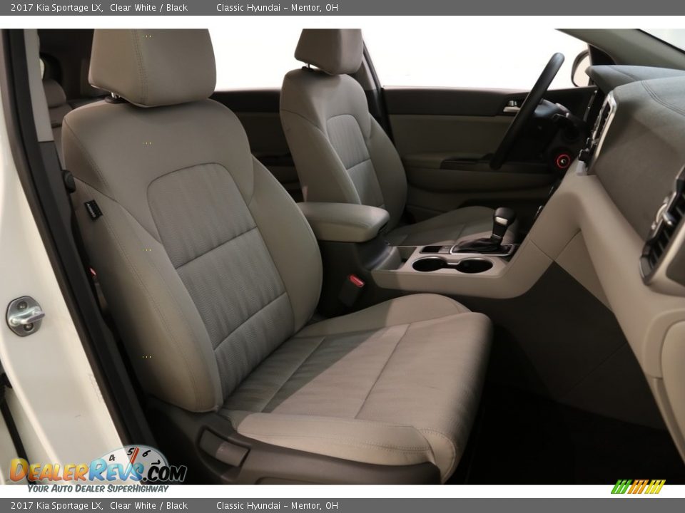 2017 Kia Sportage LX Clear White / Black Photo #15