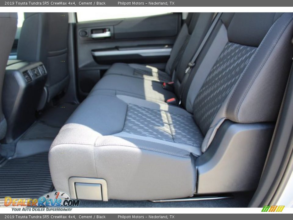 2019 Toyota Tundra SR5 CrewMax 4x4 Cement / Black Photo #18