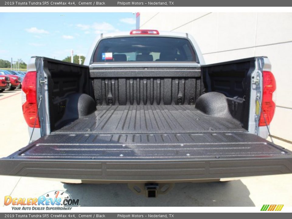 2019 Toyota Tundra SR5 CrewMax 4x4 Cement / Black Photo #21