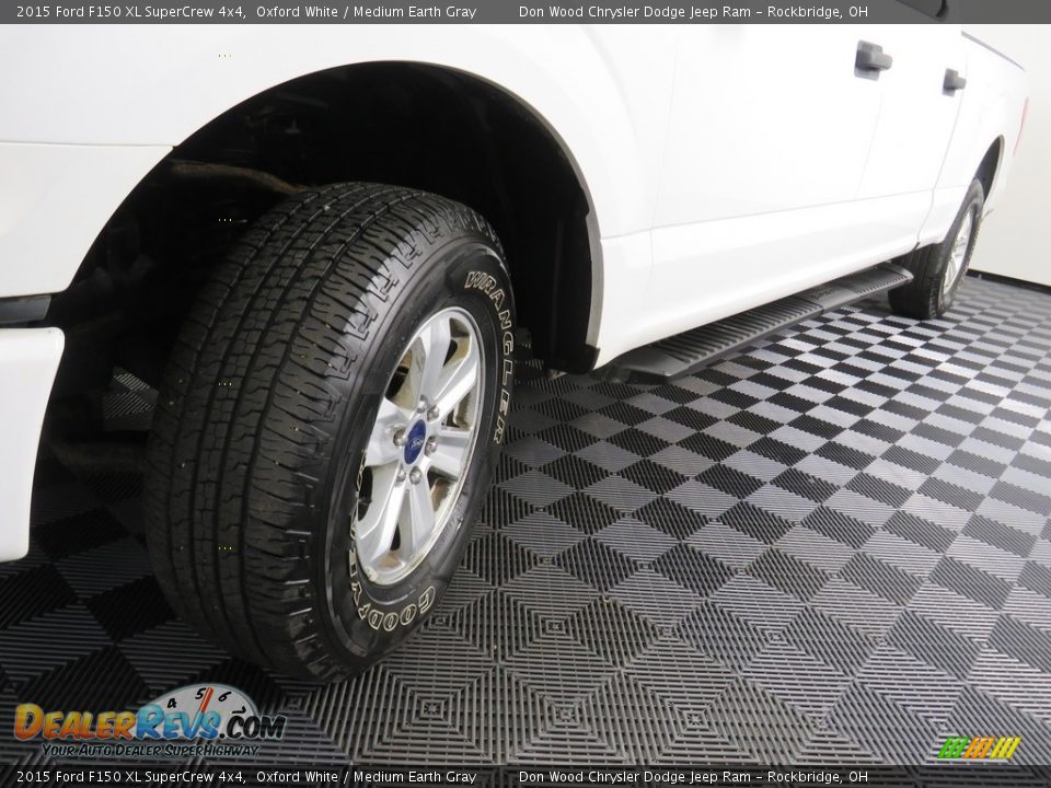 2015 Ford F150 XL SuperCrew 4x4 Oxford White / Medium Earth Gray Photo #9
