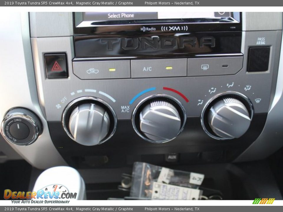 2019 Toyota Tundra SR5 CrewMax 4x4 Magnetic Gray Metallic / Graphite Photo #16