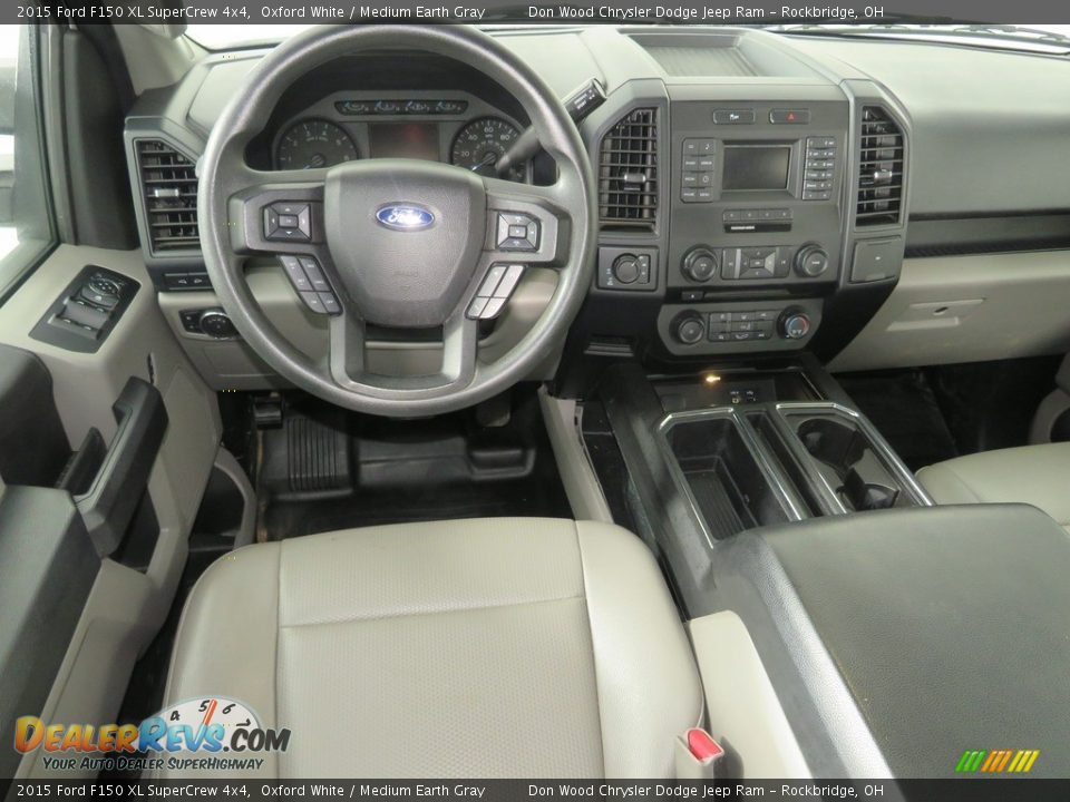 2015 Ford F150 XL SuperCrew 4x4 Oxford White / Medium Earth Gray Photo #33