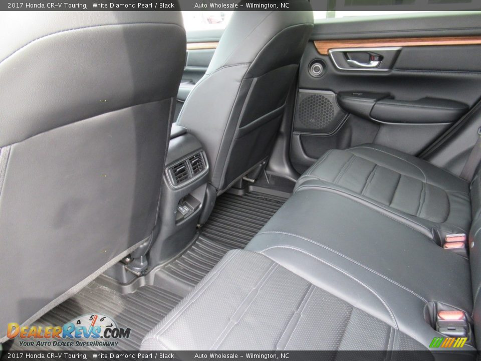 2017 Honda CR-V Touring White Diamond Pearl / Black Photo #10