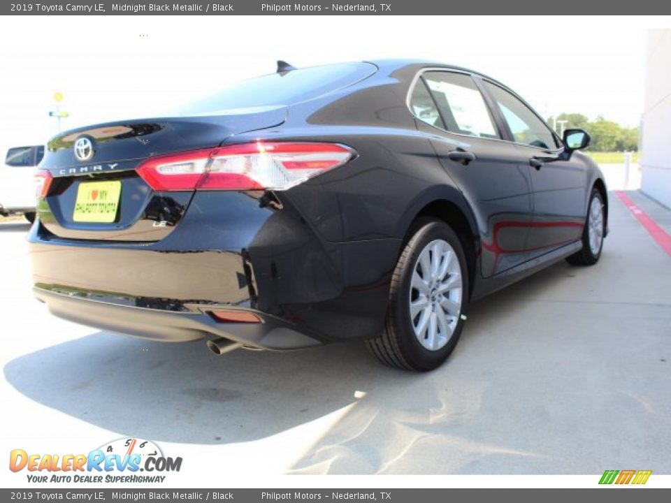 2019 Toyota Camry LE Midnight Black Metallic / Black Photo #8