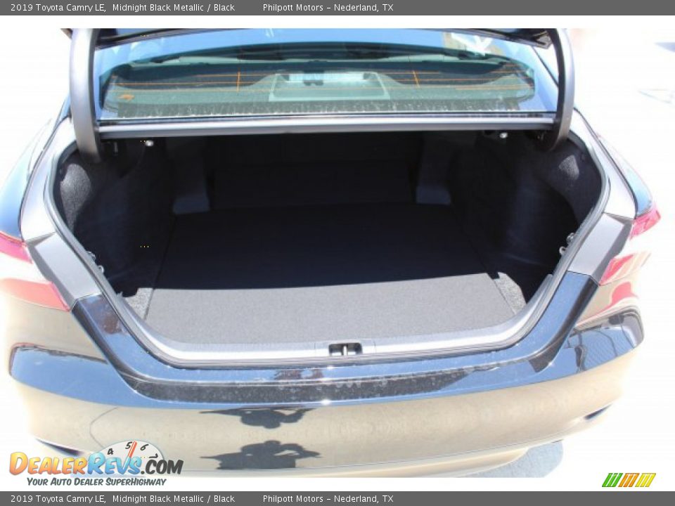2019 Toyota Camry LE Midnight Black Metallic / Black Photo #23