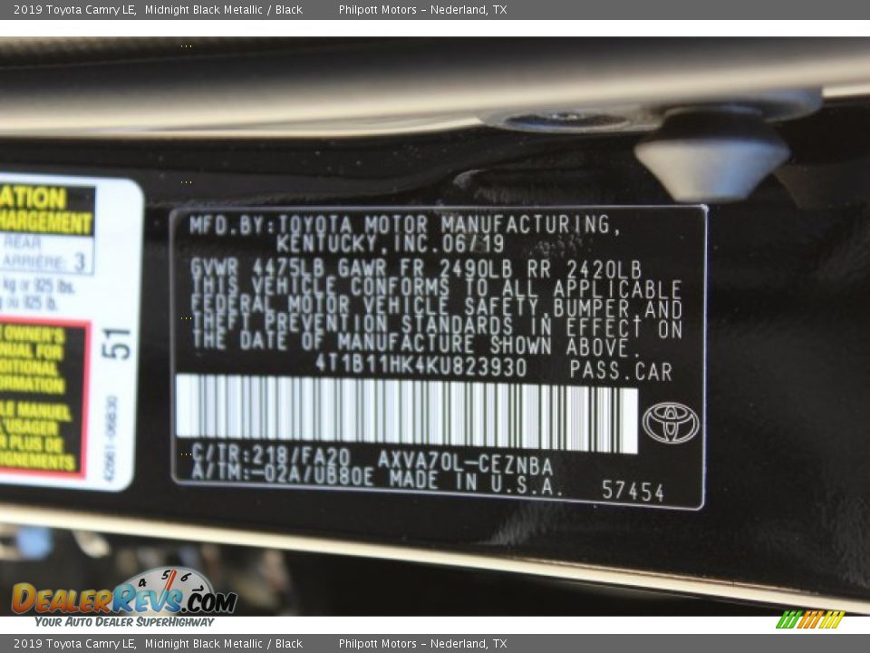 2019 Toyota Camry LE Midnight Black Metallic / Black Photo #25