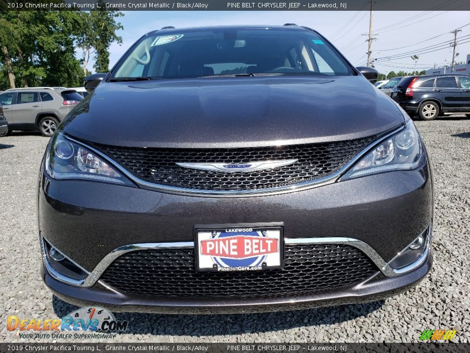 2019 Chrysler Pacifica Touring L Granite Crystal Metallic / Black/Alloy Photo #2