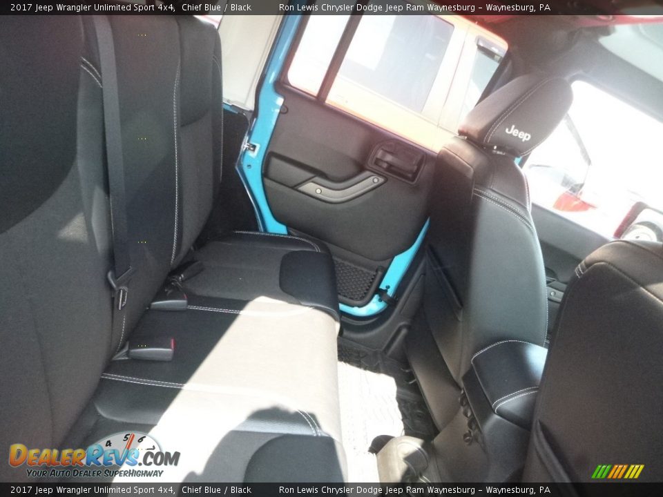 2017 Jeep Wrangler Unlimited Sport 4x4 Chief Blue / Black Photo #9