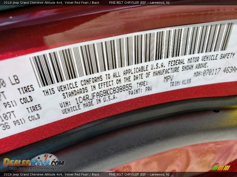 2019 Jeep Grand Cherokee Altitude 4x4 Velvet Red Pearl / Black Photo #9