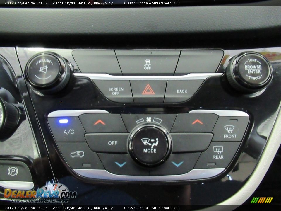 2017 Chrysler Pacifica LX Granite Crystal Metallic / Black/Alloy Photo #27